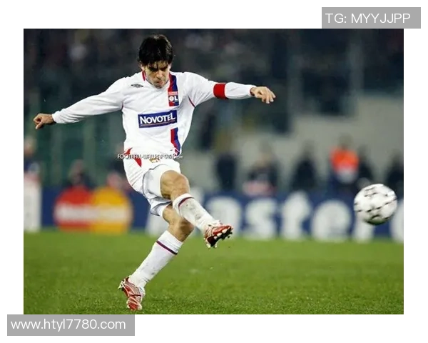 传奇的逆袭：儒尼尼奥降级年仍当选96-97英超最佳，书写足坛不朽篇章